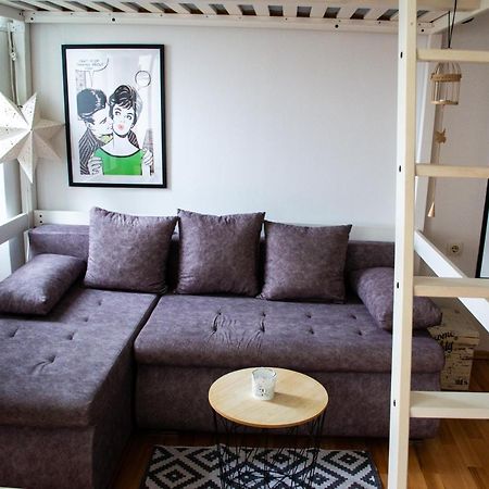 Studio Apartment Kontiki リエカ エクステリア 写真
