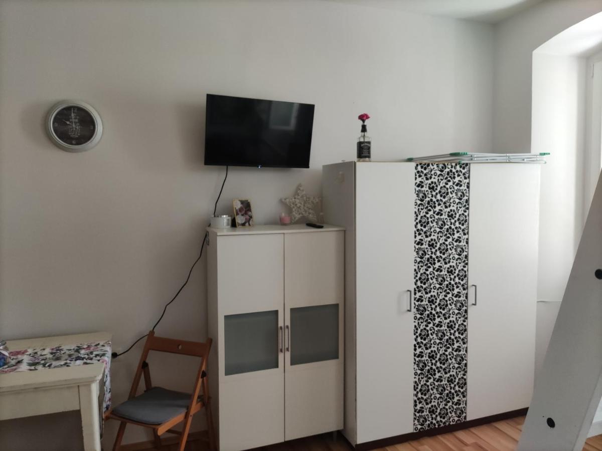 Studio Apartment Kontiki リエカ エクステリア 写真