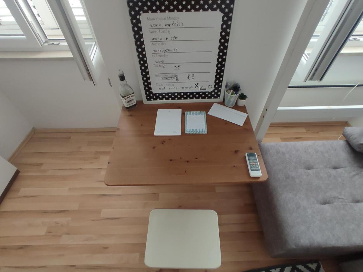 Studio Apartment Kontiki リエカ エクステリア 写真