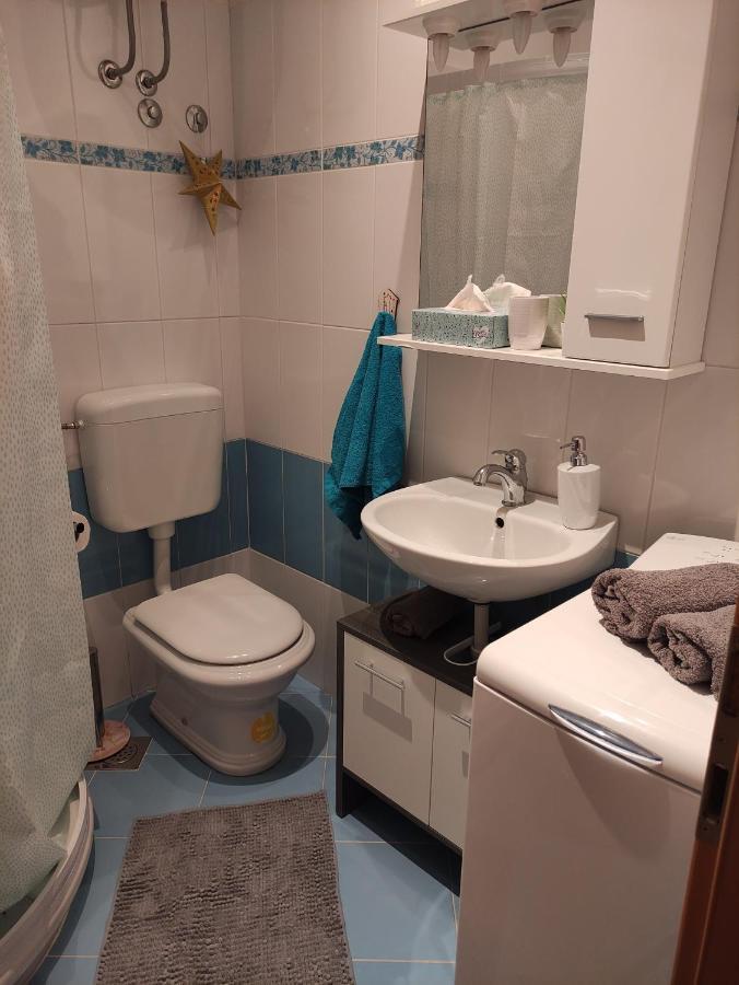 Studio Apartment Kontiki リエカ エクステリア 写真