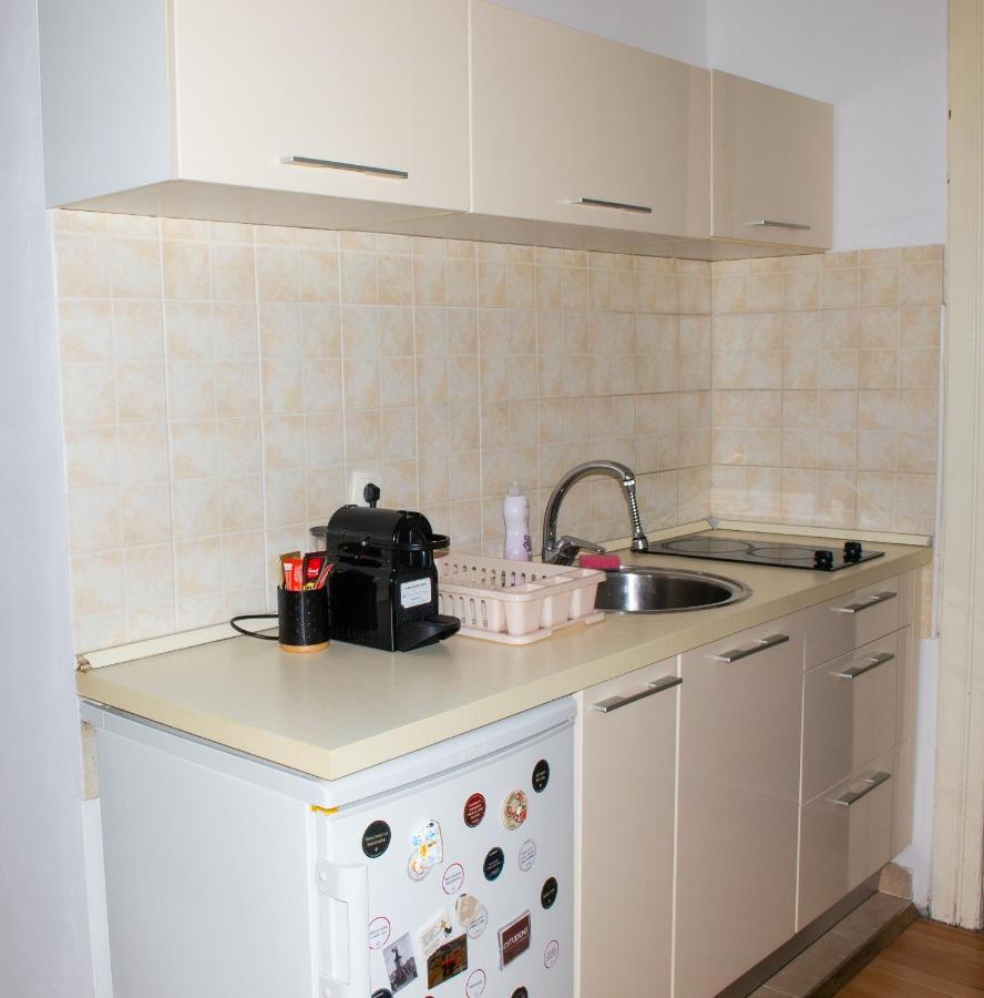 Studio Apartment Kontiki リエカ エクステリア 写真